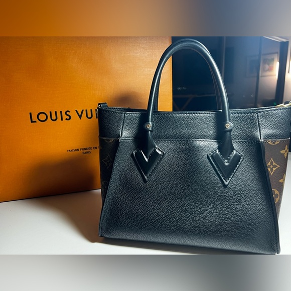 LOUIS VUITTON On My Side PM Noir Monogram Handbag AUTHENTIC - Picture 3 of 11